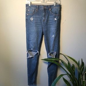 Wild fable distressed jeans size 12